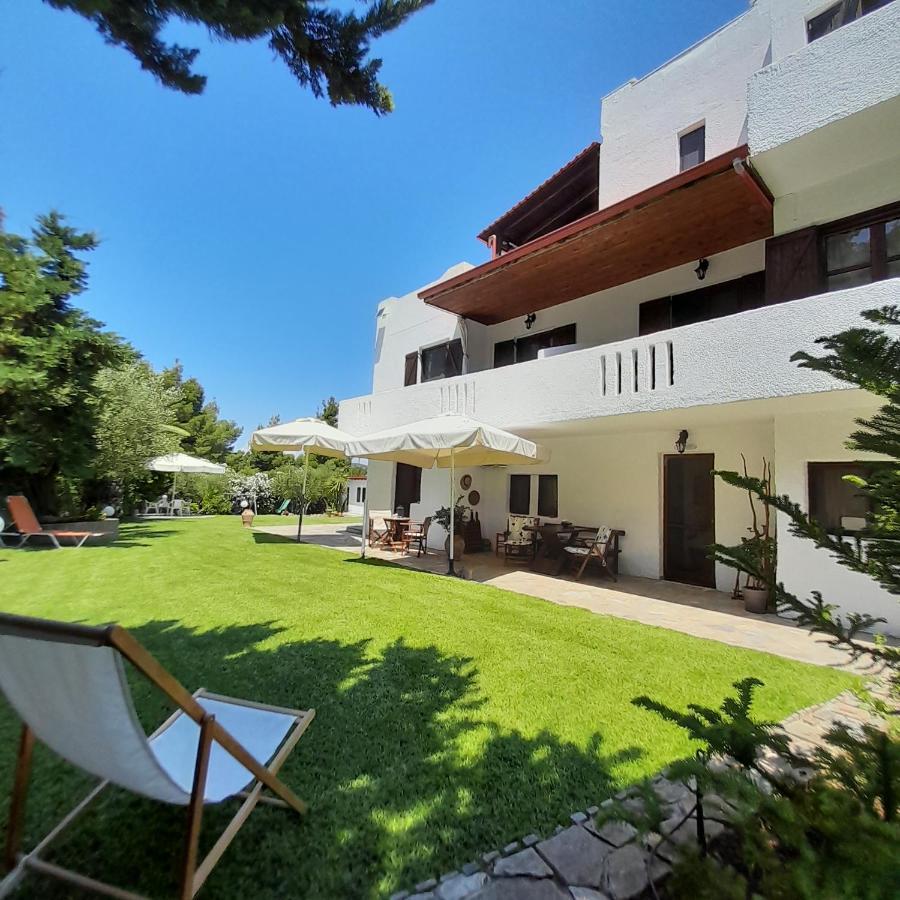 Appartement Ta Pefka à Nikiti  Extérieur photo